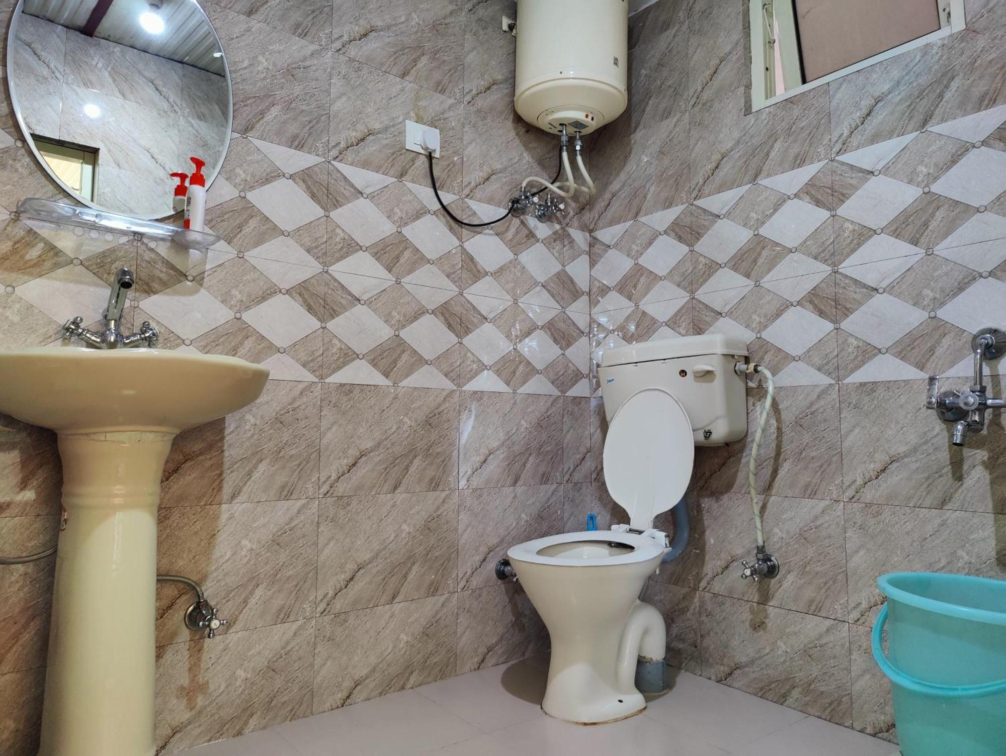 Sahaj Homestay Naddi Dharamshala Luaran gambar